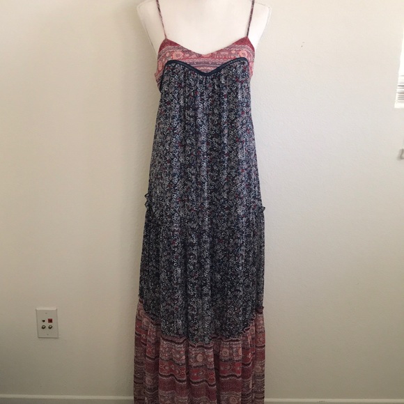 Xhilaration Dresses & Skirts - Xhilatation Maxi Dress